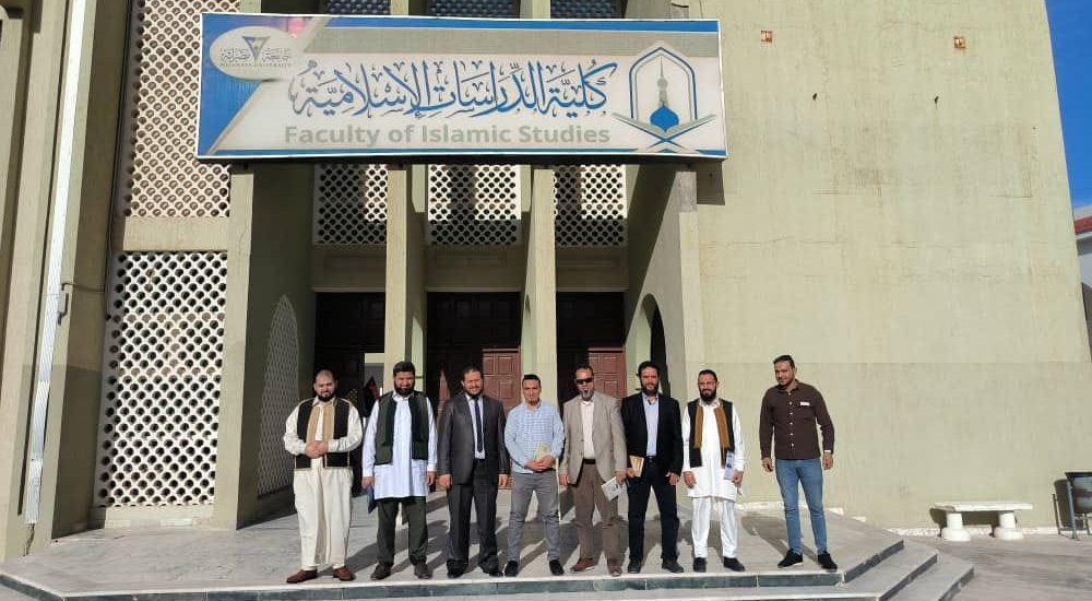 زيارة وفد مركز الشيخ علي الغرياني للكتاب إلى مدينة مصراتة