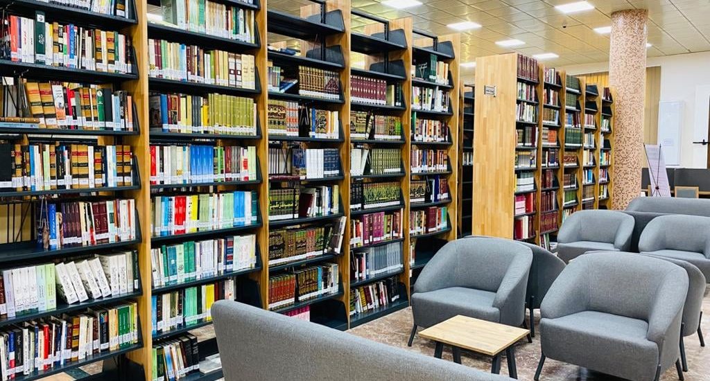 تعرف على مرافق مركز الشيخ علي الغرياني للكتاب بتاجوراء